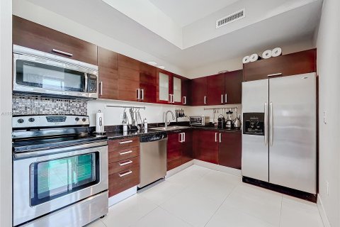 Condominio en venta en Miami, Florida, 1 dormitorio, 81.29 m2 № 1241425 - foto 23