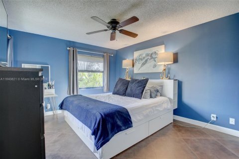 Condo in Sunrise, Florida, 1 bedroom  № 1319009 - photo 19