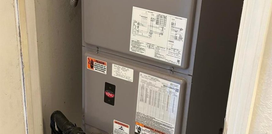 Таунхаус в Делрей-Бич, Флорида 3 спальни, 130.53м2 № 1068140