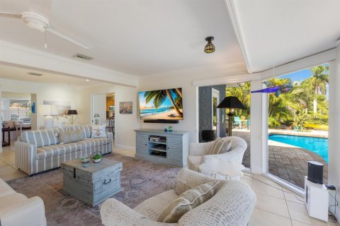 Villa ou maison à vendre à Holmes Beach, Floride: 3 chambres, 198.53 m2 № 1347067 - photo 3