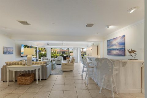 Villa ou maison à vendre à Holmes Beach, Floride: 3 chambres, 198.53 m2 № 1347067 - photo 9