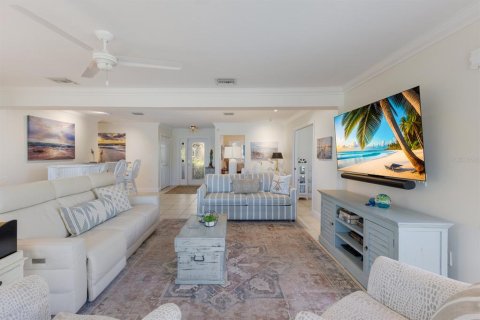 Villa ou maison à vendre à Holmes Beach, Floride: 3 chambres, 198.53 m2 № 1347067 - photo 5