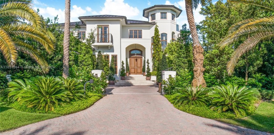 Villa ou maison à Key Biscayne, Floride 6 chambres, 553.7 m2 № 1305959