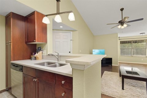 Condominio en venta en Orlando, Florida, 2 dormitorios, 91.79 m2 № 1304533 - foto 9