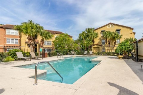 Condominio en venta en Orlando, Florida, 2 dormitorios, 91.79 m2 № 1304533 - foto 26