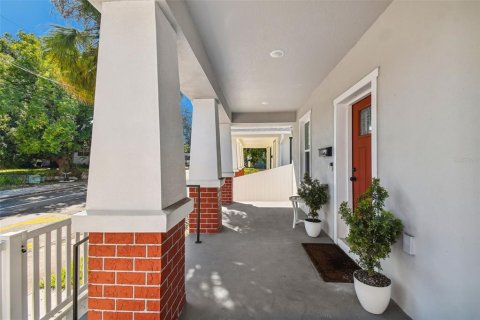 Casa en venta en Tampa, Florida, 3 dormitorios, 119.1 m2 № 1392898 - foto 8