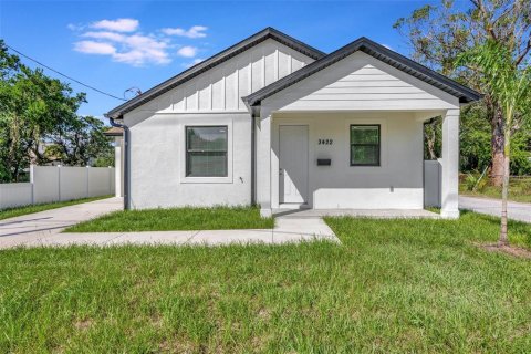 Villa ou maison à vendre à Tampa, Floride: 3 chambres, 125.88 m2 № 1392868 - photo 1