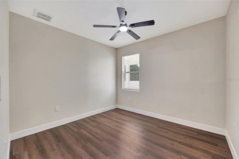 Casa en venta en Tampa, Florida, 3 dormitorios, 125.88 m2 № 1392868 - foto 27