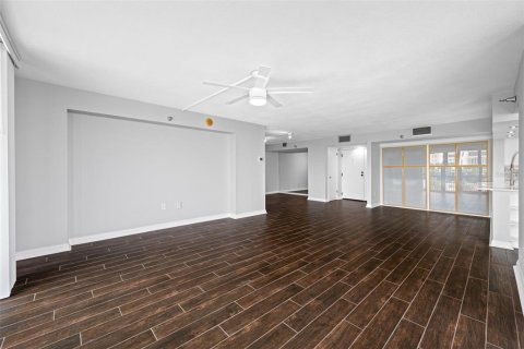 Copropriété à vendre à Tampa, Floride: 2 chambres, 139.73 m2 № 1277198 - photo 5