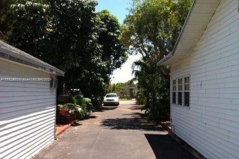 Immobilier commercial à vendre à Dania Beach, Floride: 132.29 m2 № 1019486 - photo 20