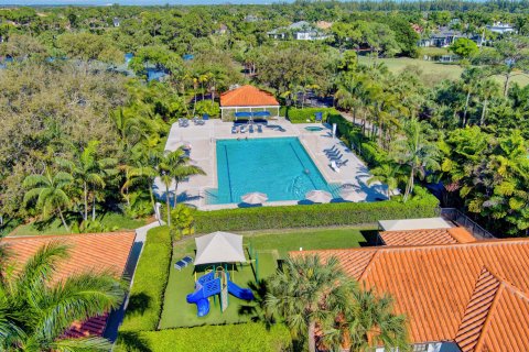 Villa ou maison à vendre à West Palm Beach, Floride: 2 chambres, 192.21 m2 № 1071320 - photo 8