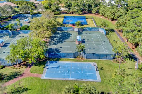 Villa ou maison à vendre à West Palm Beach, Floride: 2 chambres, 192.21 m2 № 1071320 - photo 7