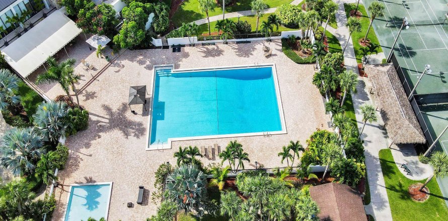 Villa ou maison à West Palm Beach, Floride 2 chambres, 192.21 m2 № 1071320