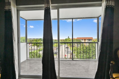 Copropriété à vendre à Lauderhill, Floride: 1 chambre, 62.71 m2 № 1092402 - photo 10