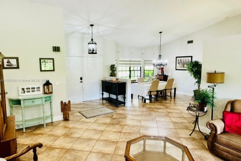 Villa ou maison à vendre à Pembroke Pines, Floride: 4 chambres, 235.23 m2 № 1348102 - photo 7