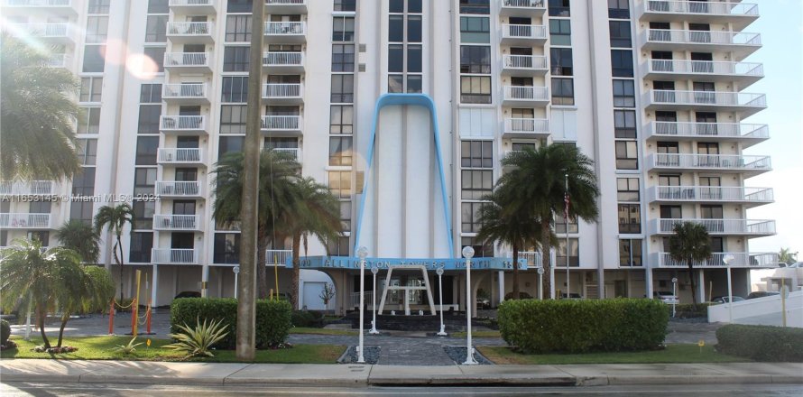 Condo à Hollywood, Floride, 2 chambres  № 1348144