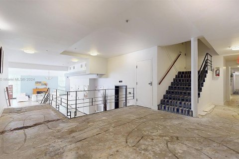 Copropriété à vendre à Miami Beach, Floride: 2 chambres, 84.54 m2 № 1348063 - photo 8