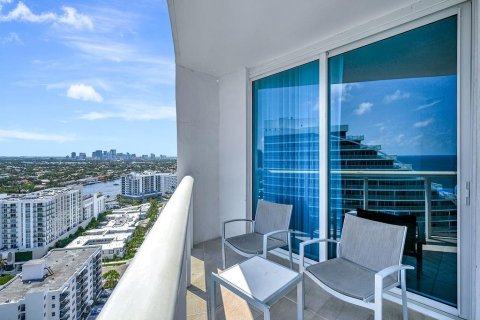 Condo in Fort Lauderdale, Florida  № 1033889 - photo 4