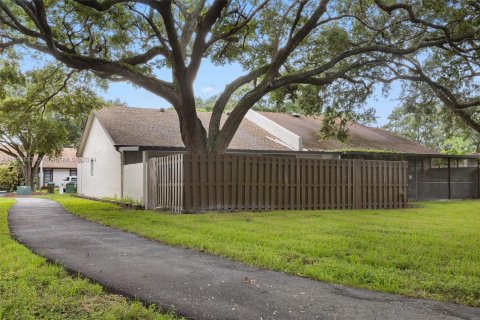 Touwnhouse à vendre à Pembroke Pines, Floride: 2 chambres, 98.48 m2 № 1348667 - photo 21