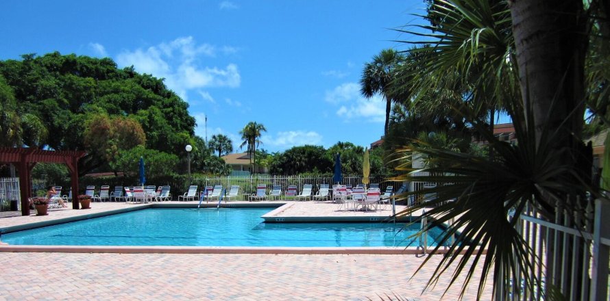 Condo à Delray Beach, Floride, 2 chambres  № 1074933