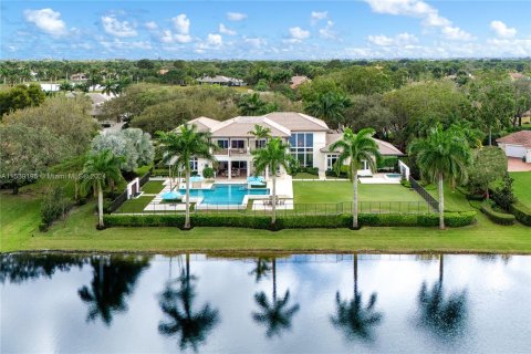 Villa ou maison à vendre à Weston, Floride: 5 chambres, 793.2 m2 № 1040453 - photo 3