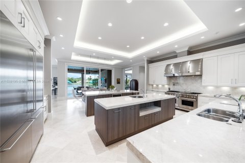 Villa ou maison à vendre à Weston, Floride: 5 chambres, 793.2 m2 № 1040453 - photo 14