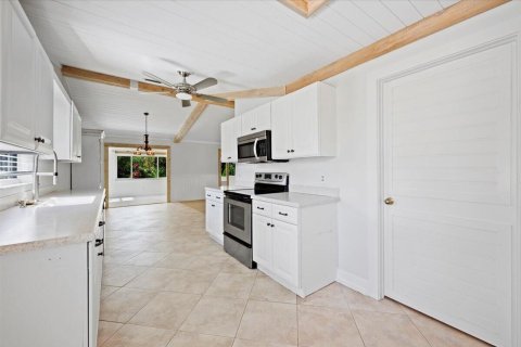 Casa en venta en Stuart, Florida, 3 dormitorios, 169.73 m2 № 1033838 - foto 23