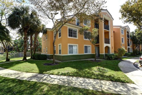 Condo in Miramar, Florida, 2 bedrooms  № 1033837 - photo 28