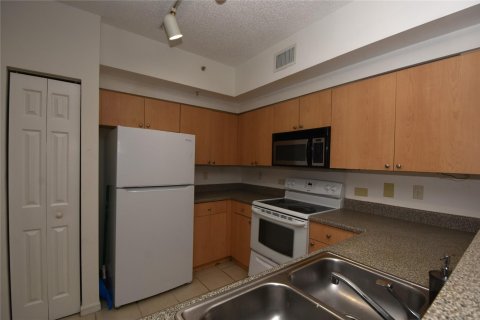 Condo in Miramar, Florida, 2 bedrooms  № 1033837 - photo 5