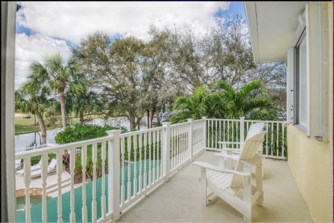 Casa en venta en Jupiter, Florida, 5 dormitorios, 316.24 m2 № 1018062 - foto 17