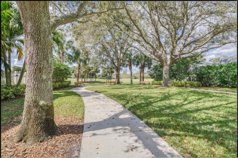 Villa ou maison à vendre à Jupiter, Floride: 5 chambres, 316.24 m2 № 1018062 - photo 3