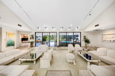 Villa ou maison à vendre à Pompano Beach, Floride: 4 chambres, 374.21 m2 № 1171051 - photo 15