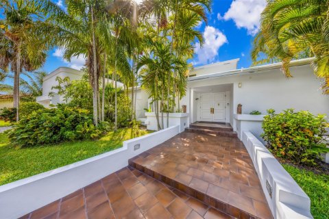 Villa ou maison à vendre à Pompano Beach, Floride: 4 chambres, 374.21 m2 № 1171051 - photo 23