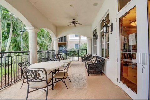 Copropriété à vendre à Boynton Beach, Floride: 2 chambres, 105.63 m2 № 1171101 - photo 1