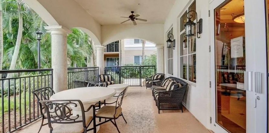 Condominio en Boynton Beach, Florida, 2 dormitorios  № 1171101