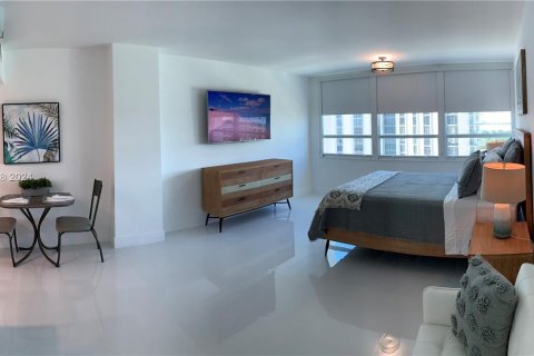 Condominio en venta en Miami Beach, Florida, 37.16 m2 № 1398455 - foto 6