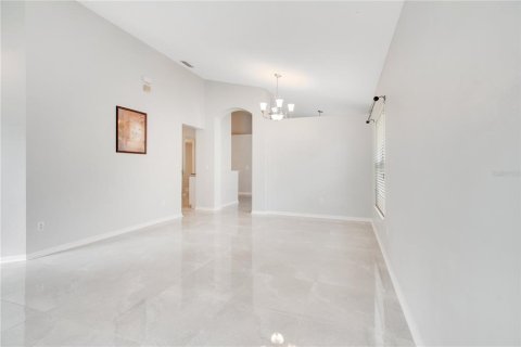 Villa ou maison à vendre à Orlando, Floride: 4 chambres, 169.36 m2 № 1398561 - photo 6