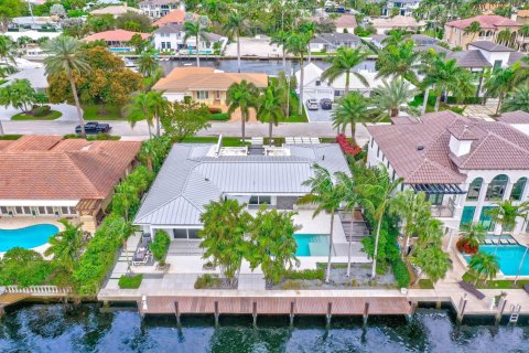 Casa en venta en Fort Lauderdale, Florida, 3 dormitorios, 239.69 m2 № 1024702 - foto 2