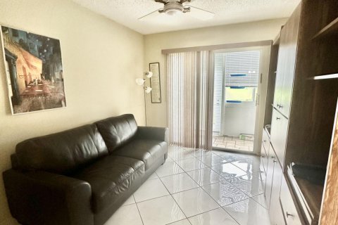 Condominio en venta en Boca Raton, Florida, 2 dormitorios, 77.57 m2 № 1024626 - foto 28