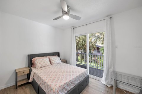 Купить коммерческую недвижимость в Порт-Шарлотт, Флорида 4 спальни, 176.89м2, № 1024765 - фото 28