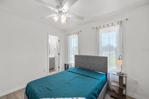 Купить коммерческую недвижимость в Порт-Шарлотт, Флорида 4 спальни, 176.89м2, № 1024765 - фото 13