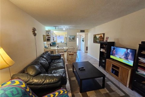 Condo in Sunrise, Florida, 1 bedroom  № 1054813 - photo 13