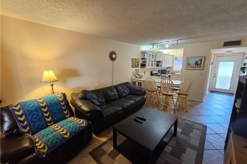 Condominio en venta en Sunrise, Florida, 1 dormitorio, 59.46 m2 № 1054813 - foto 11