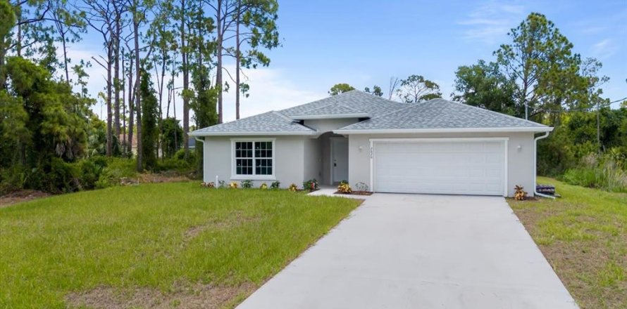 House in North Port, Florida 4 bedrooms, 167.22 sq.m. № 1253392