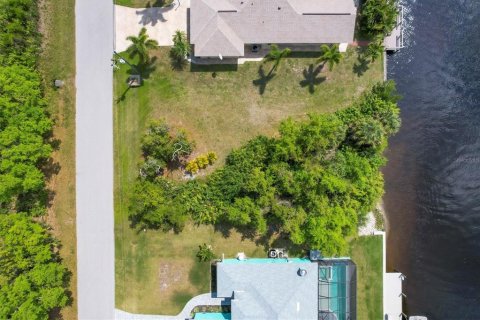 Terreno en venta en Port Charlotte, Florida № 1068790 - foto 11