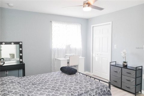 Casa en venta en Tampa, Florida, 2 dormitorios, 103.12 m2 № 1360115 - foto 12