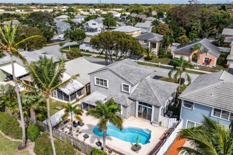 Villa ou maison à vendre à Coconut Creek, Floride: 4 chambres, 197.51 m2 № 1029695 - photo 22