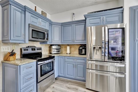 Casa en venta en Coconut Creek, Florida, 4 dormitorios, 197.51 m2 № 1029695 - foto 17
