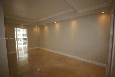 Condominio en venta en Miami Beach, Florida, 1 dormitorio, 79.9 m2 № 1268961 - foto 8