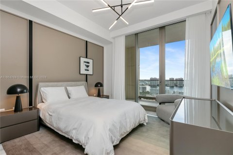 Condo in Sunny Isles Beach, Florida, 4 bedrooms  № 1358914 - photo 22